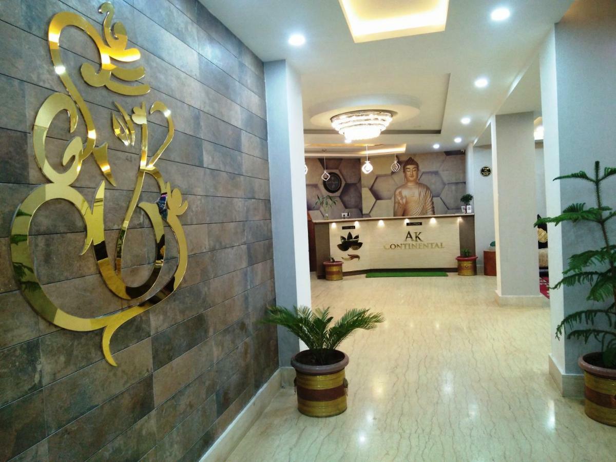 Ak Continental - Mcleodganj Hotell Dharamshala Exteriör bild